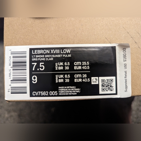 Nike sneakers - Picture 4 of 13